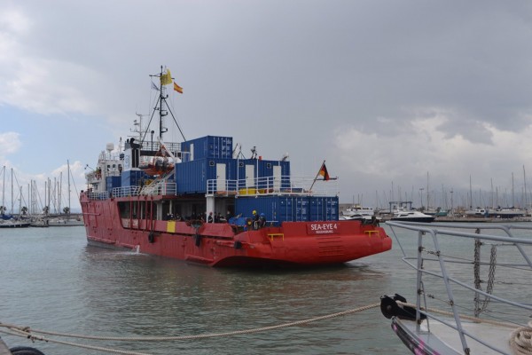 El puerto de Borriana recibe al SEA EYE 4, un nuevo barco para rescatar vidas en el Mediterráneo