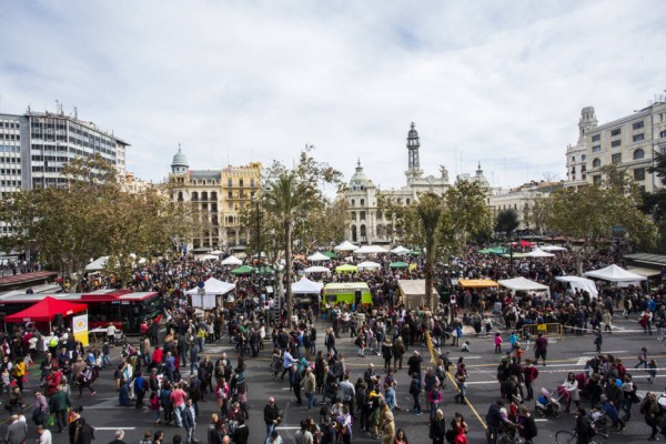 Ribó quiere peatonalizar la plaza del Ayuntamiento