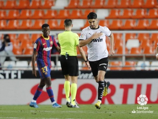 Carlos Soler resurge en un momento crítico