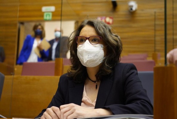 La Fiscalía estudia una querella de Cristina Seguí contra Mónica Oltra por el caso de su exmarido