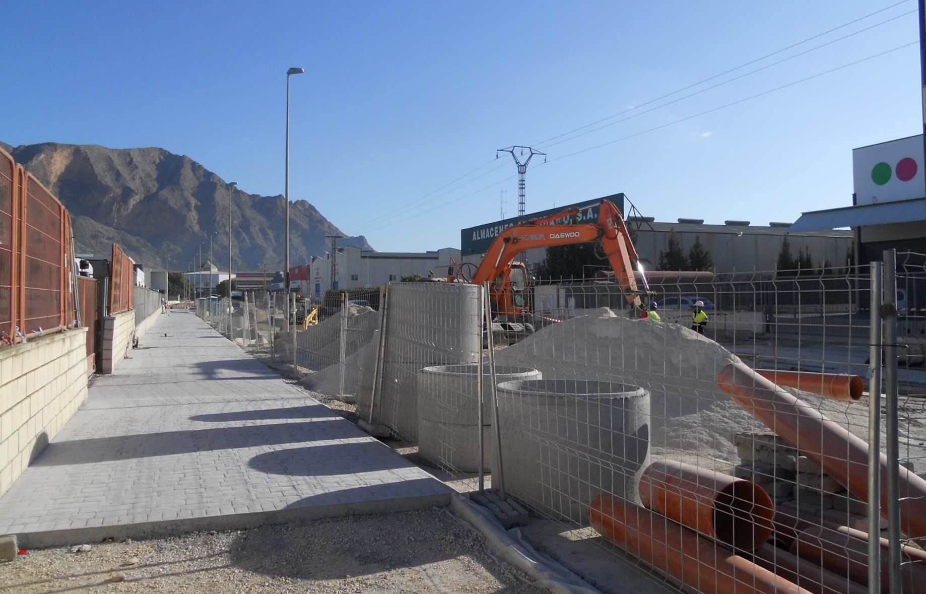  El Ivace invierte más de un millón de euros en la mejora de nueve áreas industriales de la Plana Alta