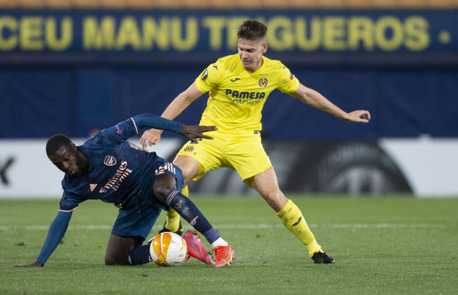 Foyth podría perderse el resto de temporada por una lesión en los isquiotibiales