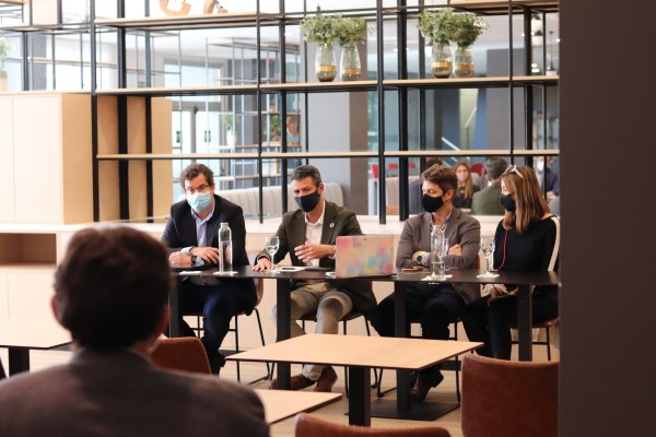 Los polígonos de Almussafes y Sollana fomentarán la movilidad sostenible y soluciones tecnológicas