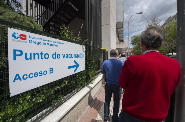 España administra 504.823 dosis en las últimas 24 horas, nuevo récord en un día