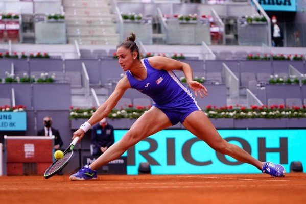 Simona Halep no da opción a Sara Sorribes en el WTA 1000 de Madrid