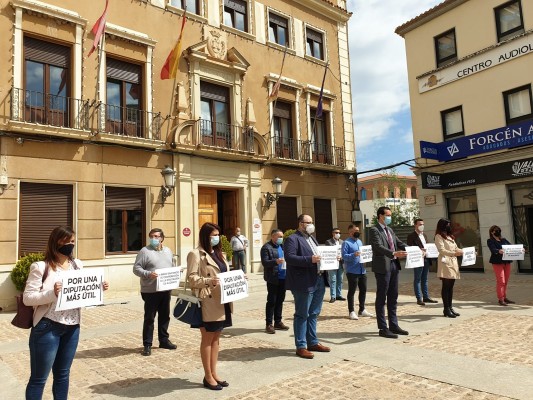 Elda se suma a la protesta para exigir a Diputación que se una al Fondo de Cooperación Municipal  
