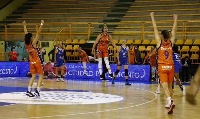 Perfumerías Avenida-Valencia Basket, un duelo abocado a la prórroga