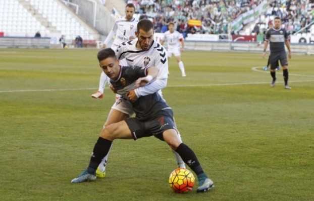 El Elche no puede con un Albacete que acabó con diez