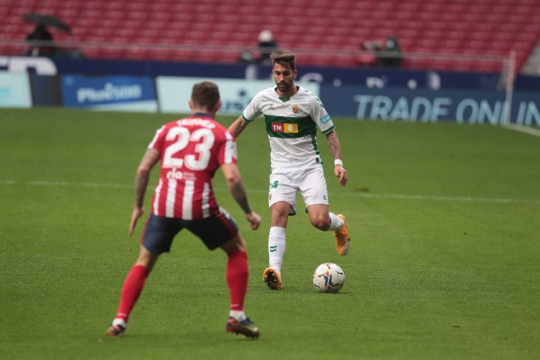Como el Atlético, el Elche también se juega un título