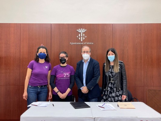 Psicólogos sin Fronteras atenderá a víctimas de la covid-19 de Alzira a través un convenio con el ayuntamiento