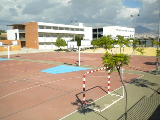 Escola Valenciana i La Cívica dedicaran a Enric Valor la ReTrobada de Mutxamel

