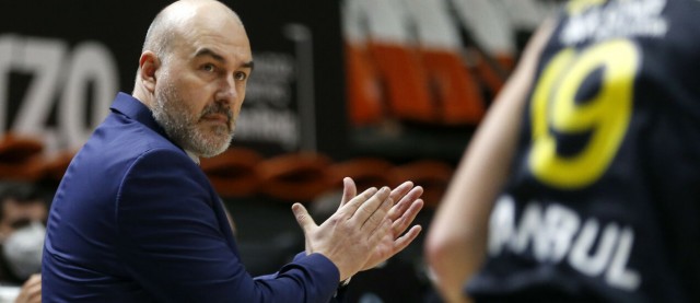 Ponsarnau: “Es prioritario el compromiso con la defensa”