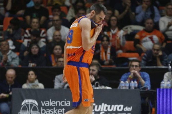 Fernando San Emeterio sufre un esguince acromioclavicular en el hombro derecho
