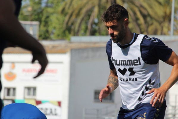 El UCAM CF seguramente no contará con Adri León en la pelea por el ascenso por lesión
