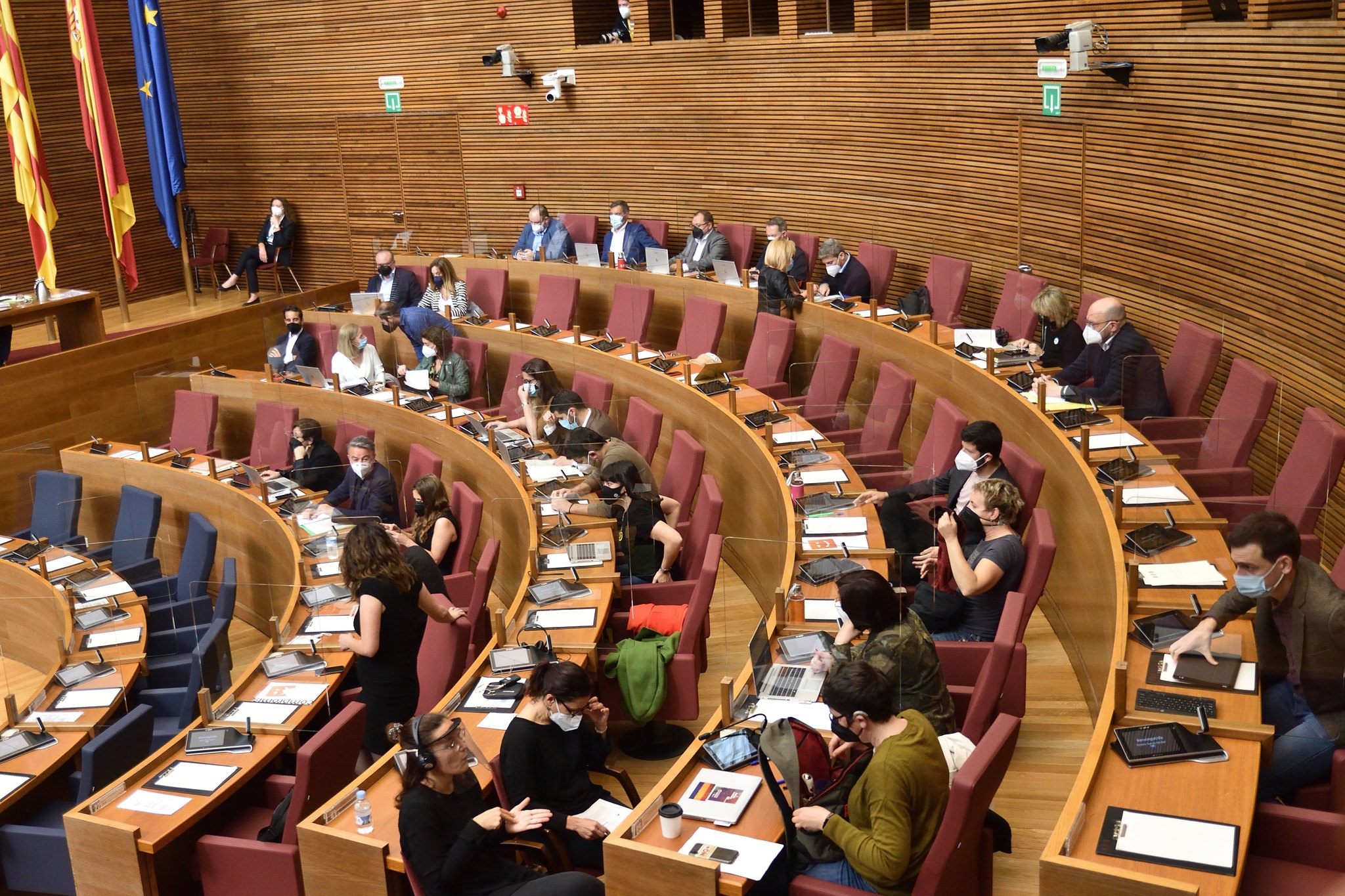 El Botànic rechaza dos comisiones de investigación en el mismo pleno