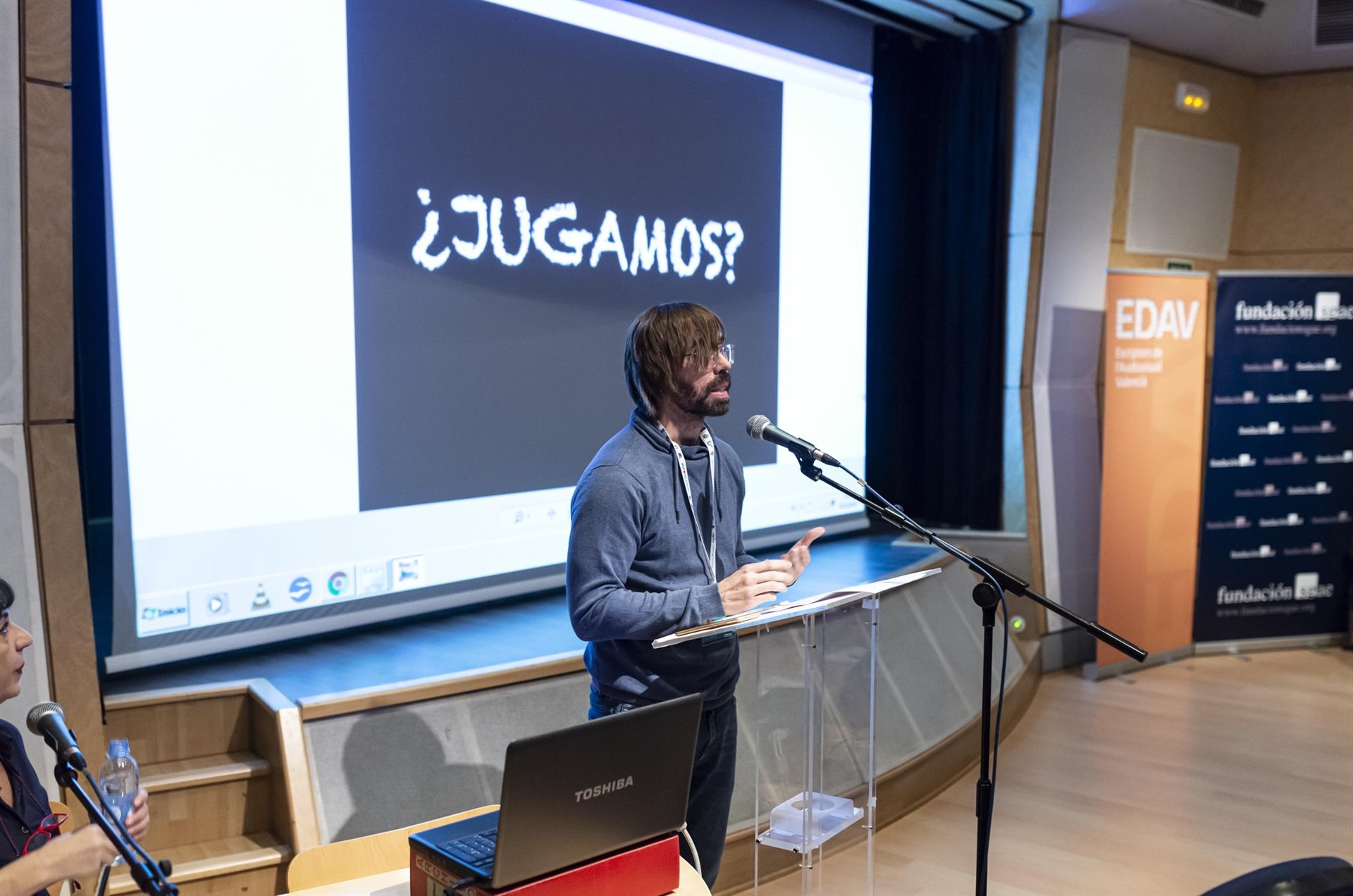 EDAV y Fundación SGAE buscan doce proyectos para la séptima edición de One to One