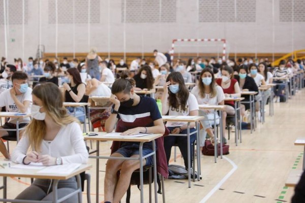 El espacio propuesto por Alzira convence a la UPV: la Selectividad se queda en la ciudad