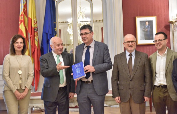 Educación acapara cerca del 40% de las quejas al Síndic de Greuges en 2016