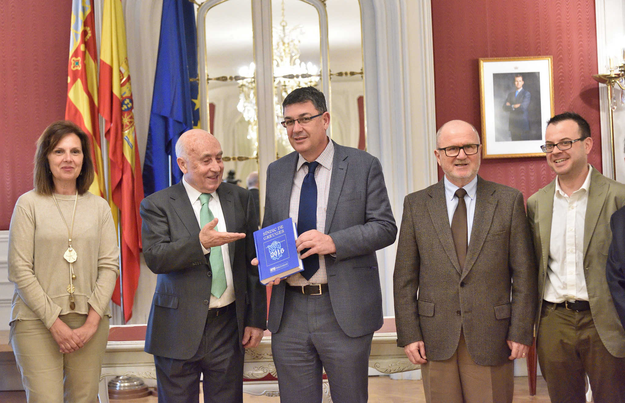 Educación acapara cerca del 40% de las quejas al Síndic de Greuges en 2016