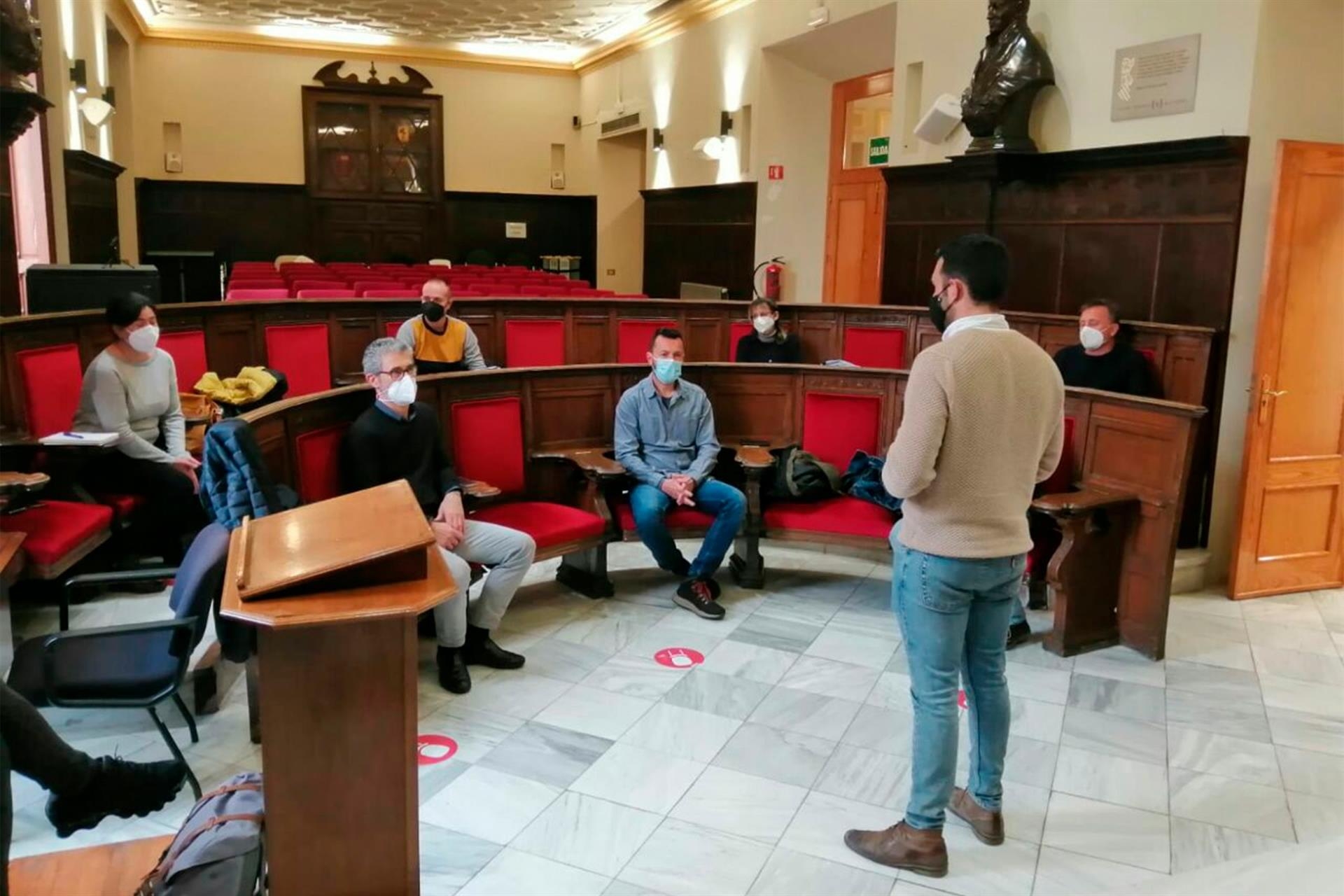 Reunión del Ayuntamiento de Sagunt con Pilkington. Foto: SAGUNT - 