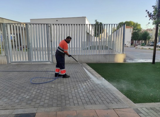 Almassora activa el nuevo contrato de limpieza de colegios para Fovasa-Celodisval por 1,6 millones