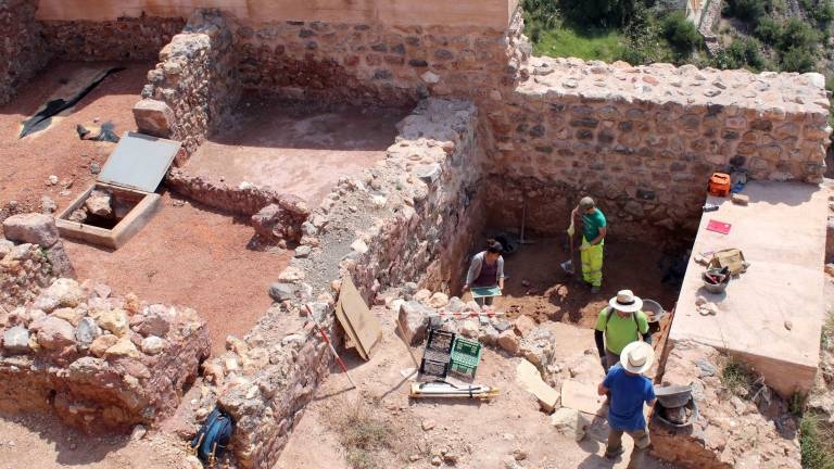 Onda afronta la excavación del Palacio Taifa del Castillo y la rehabilitación de la Campaneta