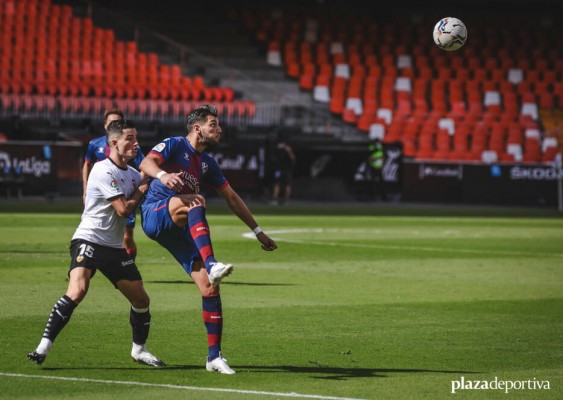 Tres aspirantes a salvarse y dos a la Liga en el camino del Valencia
