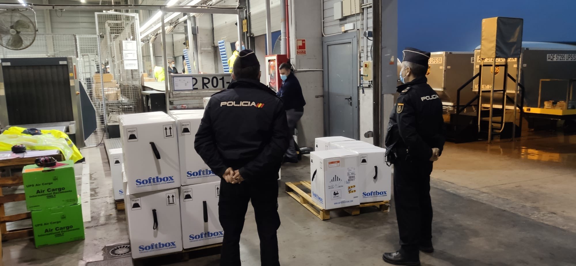 El Botànic rechaza exigir al Gobierno que publique los criterios para distribuir las dosis de vacunas