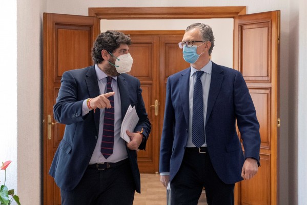 Miras exige a Sánchez que convoque a todos los presidentes ante 