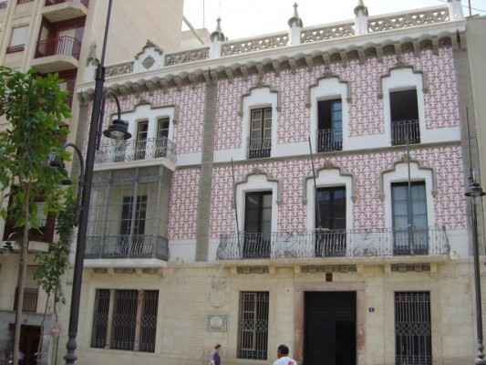 Crevillent suspende el acto por el 9 d'Octubre ante la activación del aviso naranja por lluvias 