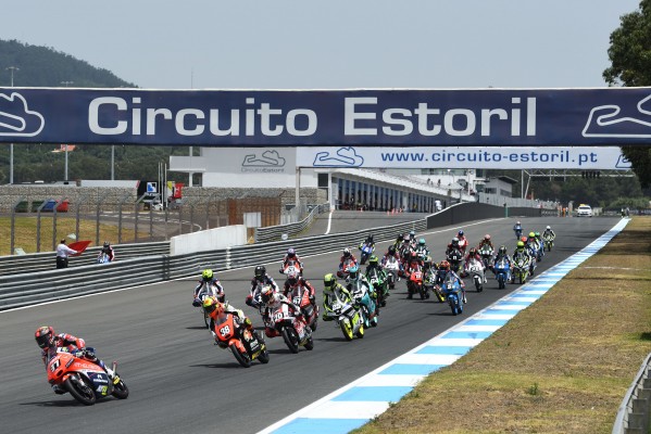 Aldeguer comienza el Europeo de Moto2 ganando las dos primeras carreras en Estoril