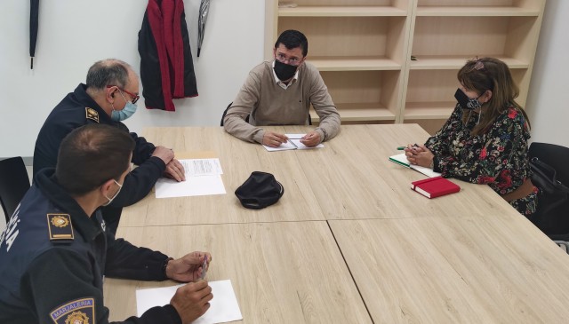 Castelló amplía la plantilla del retén del Grau para aumentar la vigilancia policial en la Marjalería