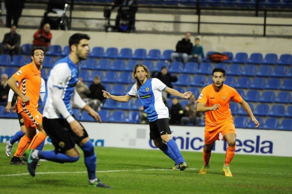 Checa entrena al margen pero podría jugar contra el Villarreal B