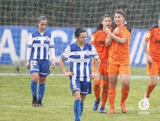 El Valencia empata tras un mal partido ante un buen Depor