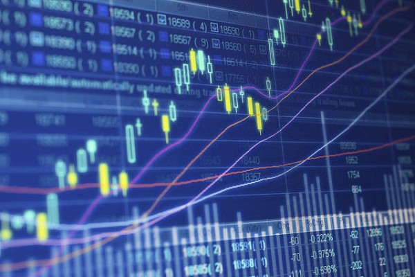 Valores fuertes y alcistas para invertir actualmente