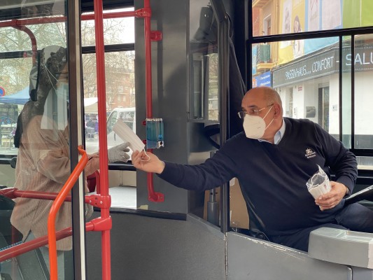 Benetússer, Sedaví, Alfafar y Llocnou repetirán el servicio de autobús para la vacunación
