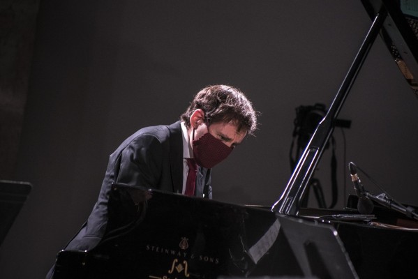 La OV, Tebar y Giltburg celebran a Beethoven e Iturbi