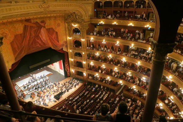 Viaja a través de la música clásica 