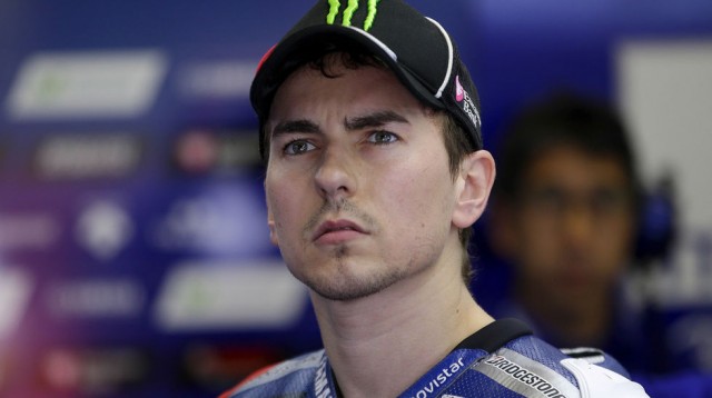 Jorge Lorenzo visita la Fundación Vicente Ferrer