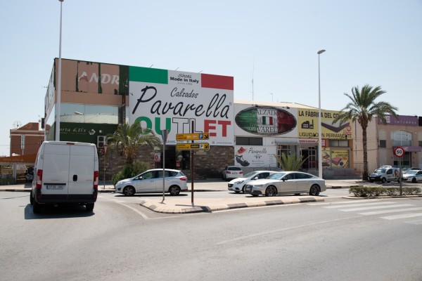 Elche acuerda con
Cedelco y Aesec crear la Entidad de Gestión y
Modernización del Polígono de

Carrús