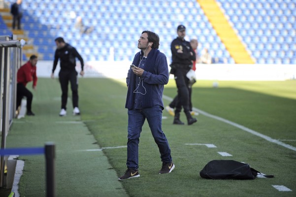 Checa y Miñano siguen siendo duda para el sábado