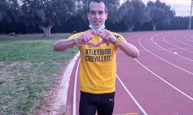 El murciano Hernández Illán recorre 19,028 kilómetros en una hora en pista, récord regional