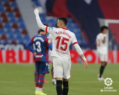 En-Nesyri: “Son tres puntos para luchar por la Liga”