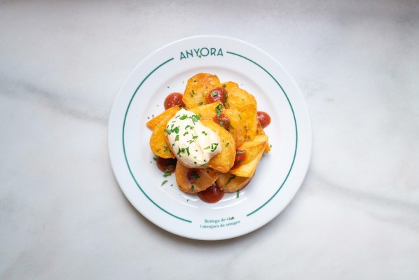 Anyora abre sus puertas los sábados y domingos para ‘esmorzarets i aperitius’ 