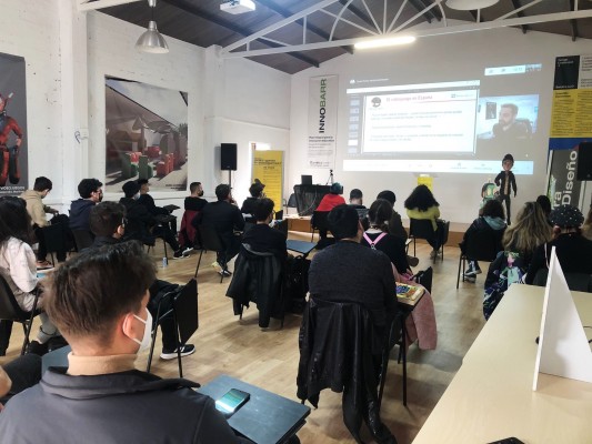 Diseño y videojuegos de vanguardia centran las nuevas jornadas de formación de Barreira A+D