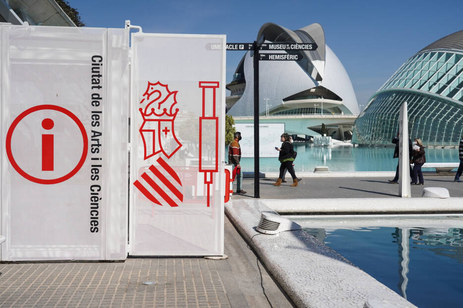 Espacios públicos y público para los espacios

