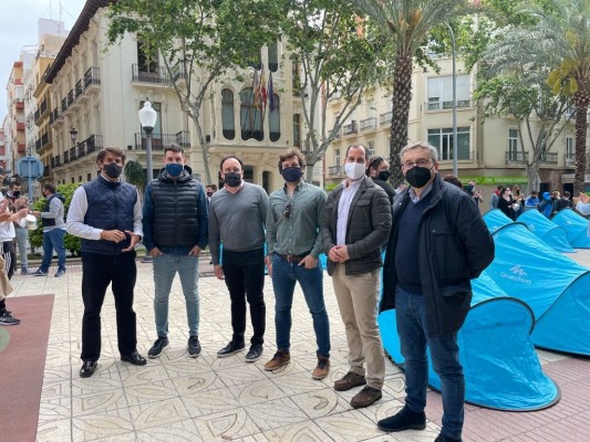 El PP secunda las reivindicaciones del ocio nocturno: pide al Consell más ayudas y el cierre a las 22 horas