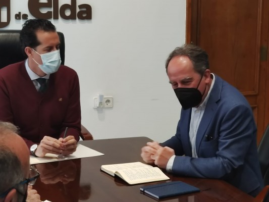 Los arquitectos impulsan acuerdos con municipios para mejorar sus obras y captar fondos UE