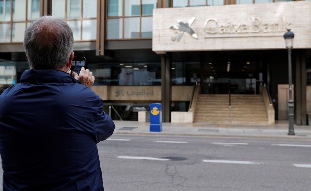 El ERE de CaixaBank afectará a tres de cada diez empleados en la Región: 410 despidos en la mesa