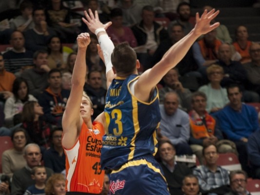 El Valencia Basket, líder también en asistencias y equipo con menos pérdidas